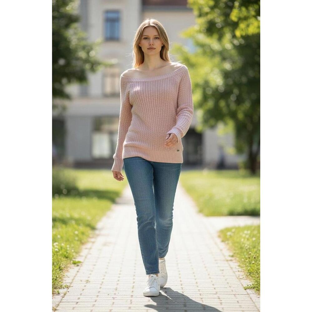 Sweater - Guess - Pale Pink and Perfect for Valentines 💝 Day